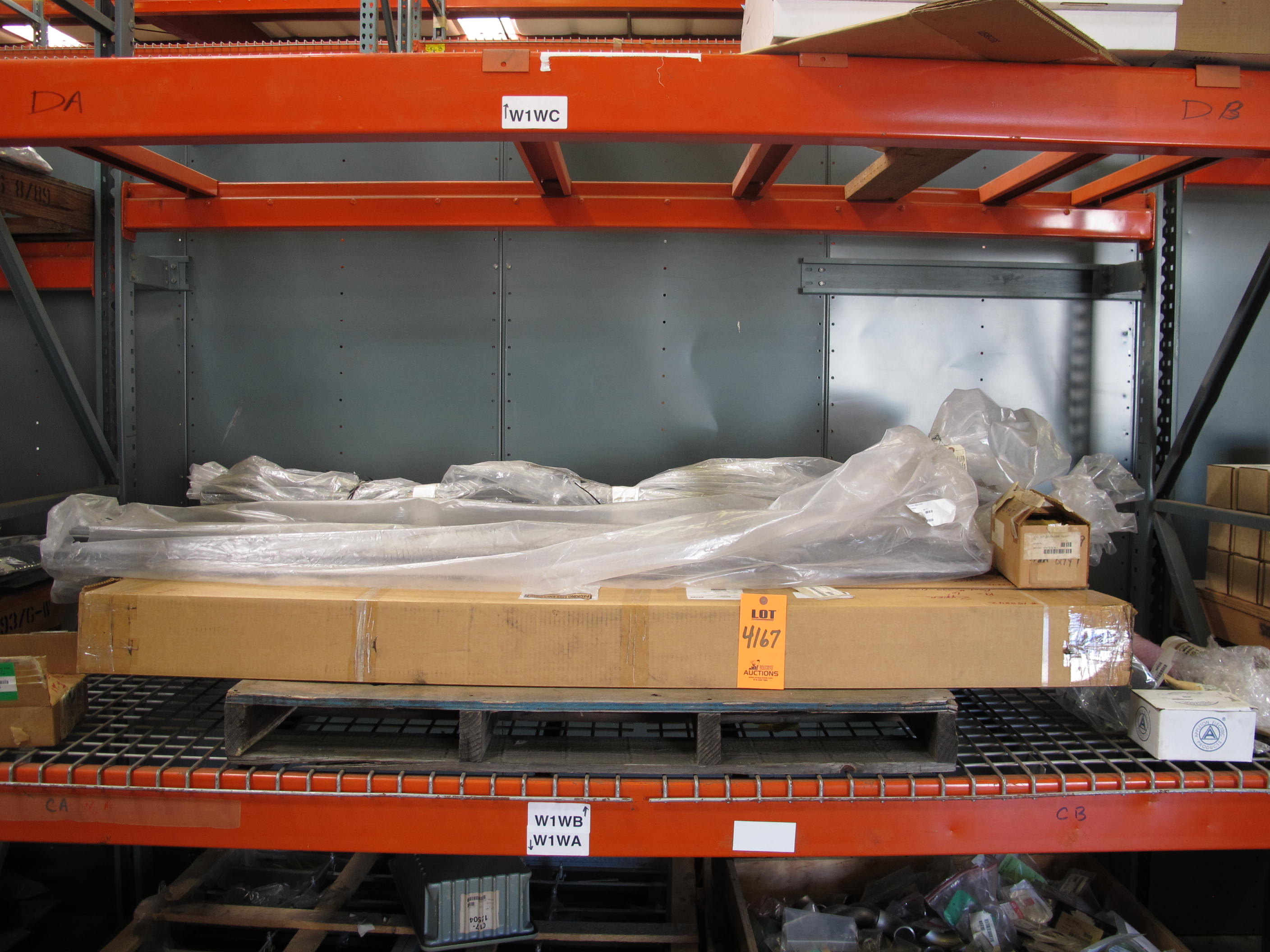 LOT TO INCLUDE: (1250) FRAMES, ZIPPER KIND, (2) INDICATOR, 29-3/8" SIZE, TUBULAR MATERIAL, MAGNETIC LEVEL KIND, (1) BOX, CONNECTOR, ELEC TYPE, 3/4" SIZE, CAST DEVICE, TYPE FSC KIND, GALV STL MATERIAL. . LOADING & HANDLING FEE $15-4167